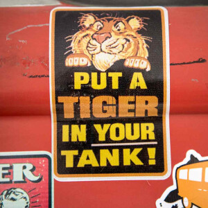 Aufkleber Put a Tiger in your Tank Vintage